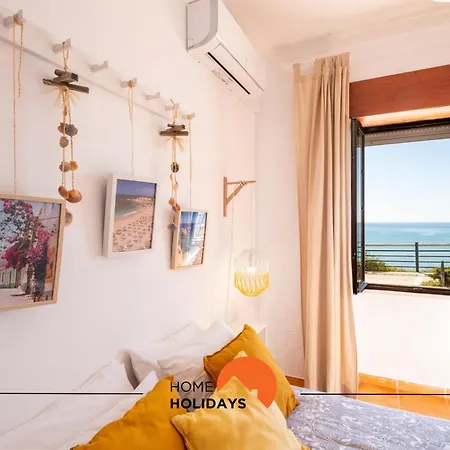 #003 By Holidays Holiday home